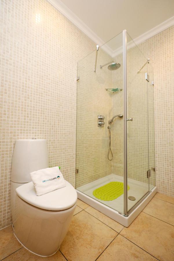 Apartment B80 - Gideon Albasol 2 In